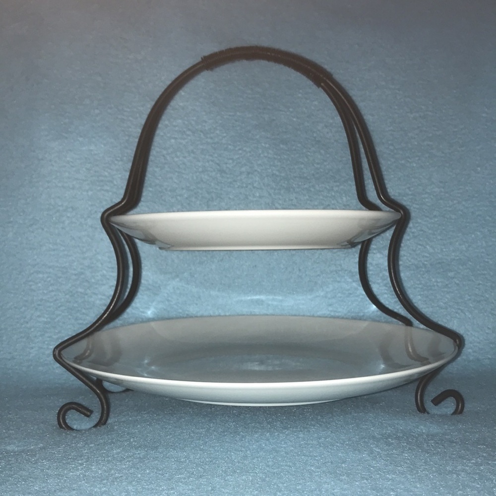 BANQUET 2 tier service white plates black rack NEW 9” X 10”